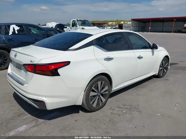 1N4BL4DV4MN410652 — 2021 Nissan Altima, фото 4 с аукциона IAAI, Левый бок