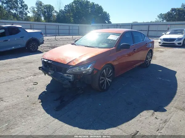 1N4BL4CV4MN317941 — 2021 Nissan Altima, фото 2 с аукциона IAAI, Передняя часть