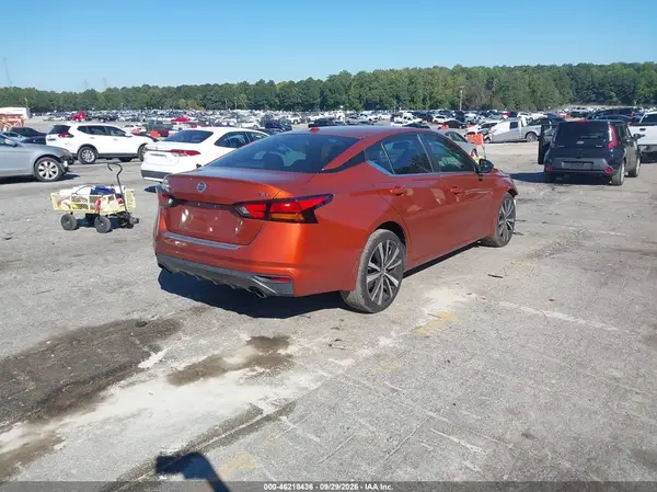 1N4BL4CV4MN317941 — 2021 Nissan Altima, фото 4 с аукциона IAAI, Передняя часть