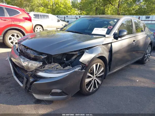 1N4BL4CW7NN388657 — 2022 Nissan Altima, фото 2 с аукциона IAAI 15.10.2026, Передняя часть