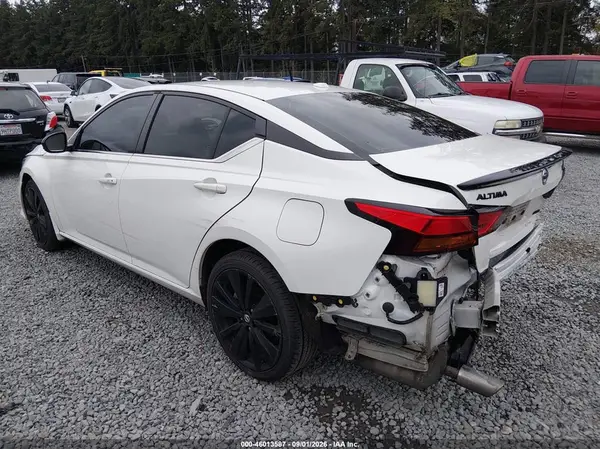 1N4BL4CW7NN378579 — 2022 Nissan Altima, фото 3 с аукциона IAAI 14.10.2026, Задняя часть
