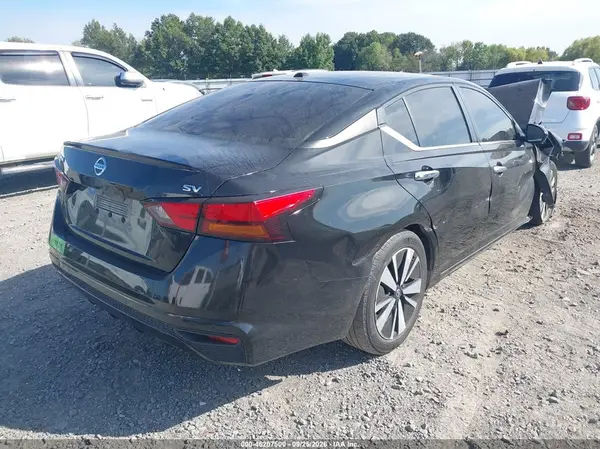 1N4BL4DV3NN319714 — 2022 Nissan Altima, фото 4 с аукциона IAAI, Передняя часть