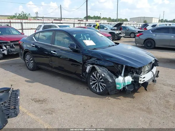 1N4BL4DV8PN390118 — 2023 Nissan Altima, Правый бок (Right Side), фото до ремонта