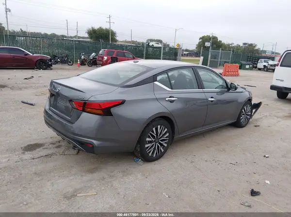 1N4BL4DV5PN367816 — 2023 Nissan Altima, фото 4 с аукциона IAAI, Передняя часть