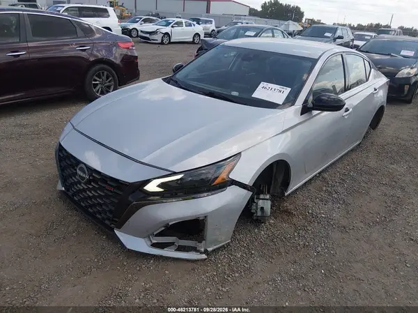 1N4BL4CV3PN343192 — 2023 Nissan Altima, фото 2 с аукциона IAAI, Передняя часть слева