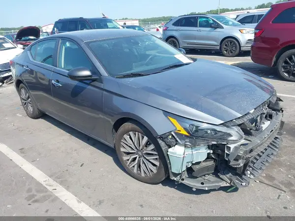 1N4BL4DV3RN402887 — 2024 Nissan Altima, Передняя часть слева (Left Front), фото до ремонта