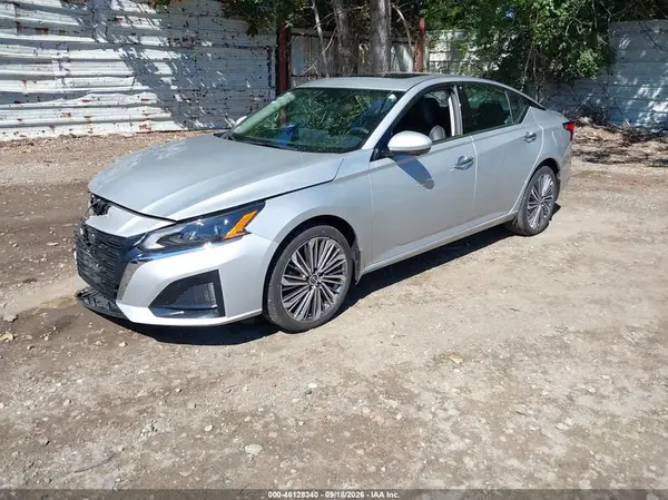 1N4BL4EW2RN325792 — 2024 Nissan Altima, фото 2 с аукциона IAAI 09.10.2026, Передняя часть