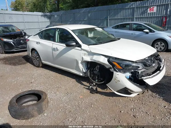 1N4BL4DV2RN326904 — 2024 Nissan Altima, Передняя часть (Front End), фото до ремонта