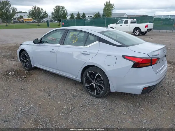 1N4BL4CWXRN310542 — 2024 Nissan Altima, фото 3 с аукциона IAAI 13.10.2026, Передняя часть справа
