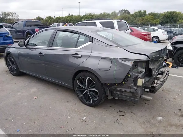 1N4BL4CV8RN358659 — 2024 Nissan Altima, фото 3 с аукциона IAAI, Задняя часть