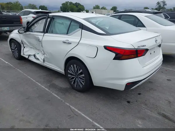 1N4BL4DV3SN411224 — 2025 Nissan Altima, фото 3 с аукциона IAAI 12.10.2026, Левый бок