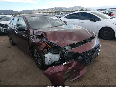 1N4BL4DV4SN380260 — 2025 Nissan Altima, Передняя часть, фото до ремонта