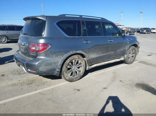 JN8AY2NF8H9304422 — 2017 Nissan Armada, фото 4 с аукциона IAAI, Передняя часть справа