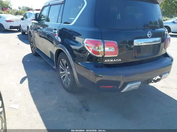 JN8AY2ND8J9057925 — 2018 Nissan Armada, фото 3 с аукциона IAAI, Передняя часть