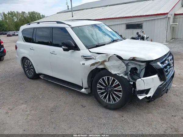 JN8AY2BA7M9374643 — 2021 Nissan Armada, Передняя часть (Front End), фото до ремонта