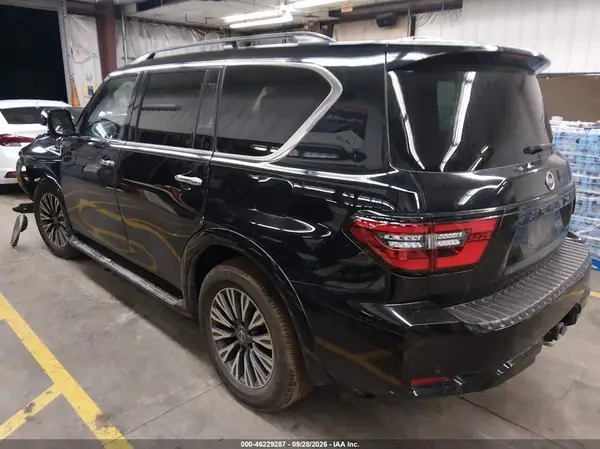 JN8AY2BB4P9832667 — 2023 Nissan Armada, фото 3 с аукциона IAAI, Передняя часть