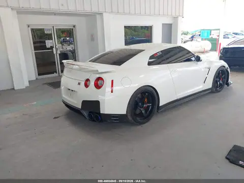 2015 Nissan Gt-r Premium VIN JN1AR5EF0FM280706 фото 4