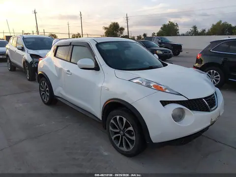 JN8AF5MR8ET450241 — 2014 Nissan Juke SL, Естественный износ (Normal Wear & Tear), фото до ремонта