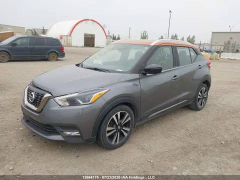 2019 Nissan Kicks S/sr/sv VIN 3N1CP5CU5KL565308 фото 2