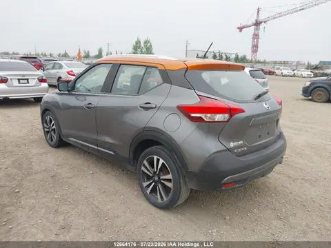 2019 Nissan Kicks S/sr/sv VIN 3N1CP5CU5KL565308 фото 3