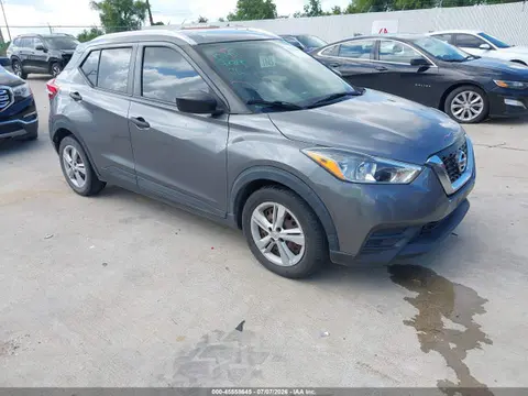 2019 Nissan KICKS S VIN 3N1CP5CU5KL470232 фото 1