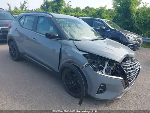3N1CP5DV4RL520328 — 2024 Nissan Kicks SR, Передняя часть (Front), фото до ремонта