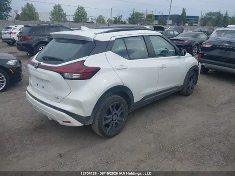 2024 Nissan KICKS SR VIN 3N1CP5DV6RL576593 фото 4