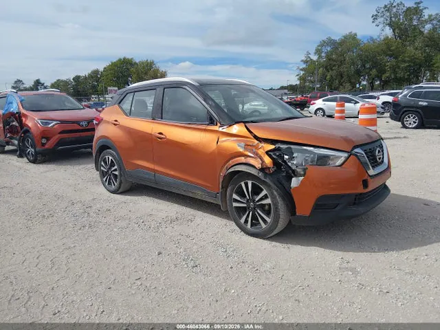 2018 Nissan KICKS SV VIN 3N1CP5CU5JL501669 фото 1