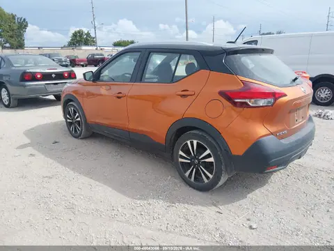 2018 Nissan KICKS SV VIN 3N1CP5CU5JL501669 фото 3