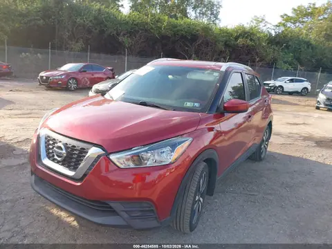 2019 Nissan KICKS SV VIN 3N1CP5CU4KL545583 фото 2