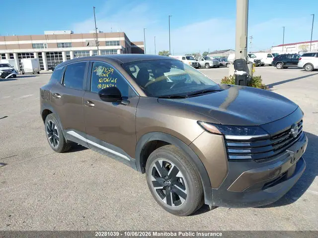 3N8AP6CB7TL384581 — 2026 Nissan Kicks SV, Град (Hail), фото до ремонта