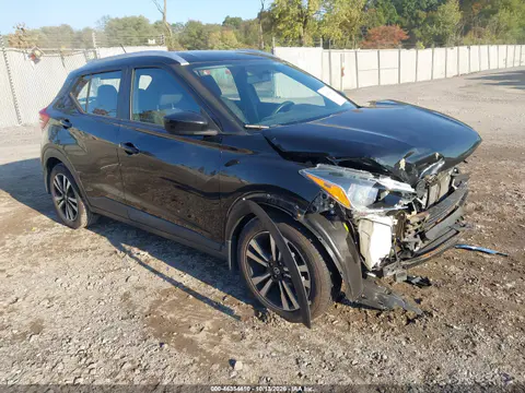 3N1CP5CU7JL532227 — 2018 Nissan Kicks, Передняя часть, фото до ремонта