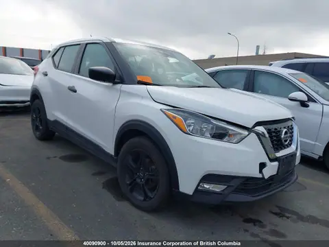 3N1CP5BV3LL488174 — 2020 Nissan Kicks, Передняя часть (Front), фото до ремонта