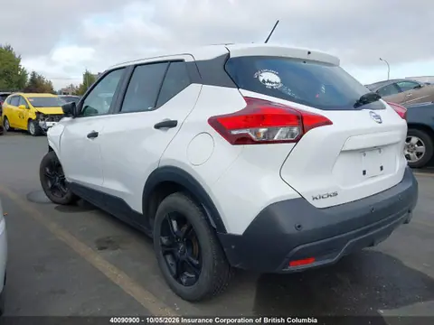 2020 Nissan Kicks VIN 3N1CP5BV3LL488174 фото 3