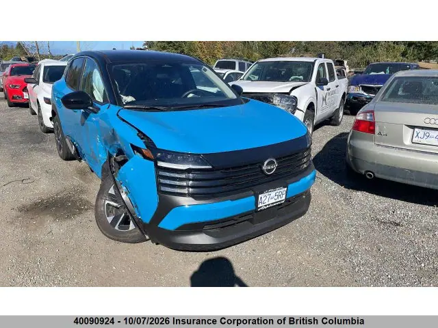 3N8AP6CB8TL403512 — 2026 Nissan Kicks, Передняя часть справа (Right Front), фото до ремонта