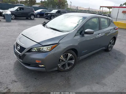 2018 Nissan LEAF SV VIN 1N4AZ1CP0JC308476 фото 2