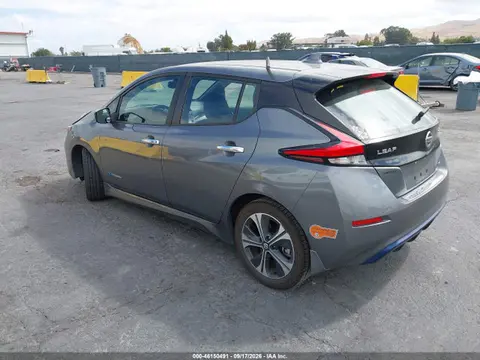 2018 Nissan LEAF SV VIN 1N4AZ1CP0JC308476 фото 3