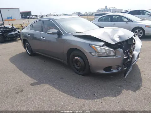 1N4AA5AP5EC490327 — 2014 Nissan Maxima 3.5 SV, Передняя часть (Front End), фото до ремонта