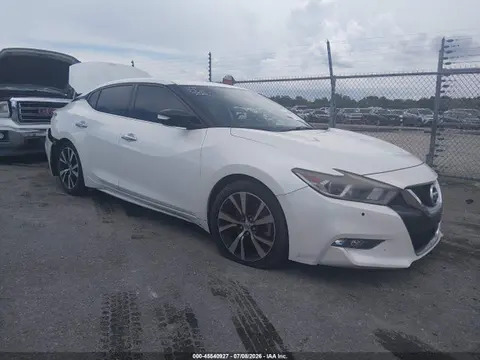 1N4AA6AP1HC415750 — 2017 Nissan Maxima 3.5 SV, Задняя часть (Rear), фото до ремонта
