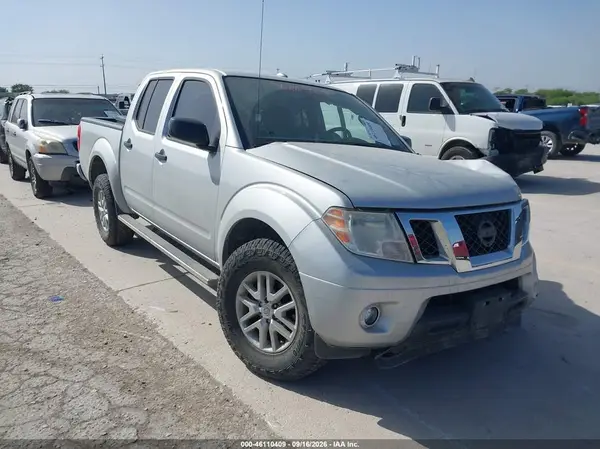 1N6AD0ER1GN786319 — 2016 Nissan Navara (Frontier), Левый бок (Left Side), фото до ремонта