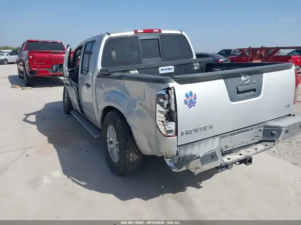 1N6AD0ER1GN786319 — 2016 Nissan Navara (Frontier), фото 3 с аукциона IAAI, Левый бок