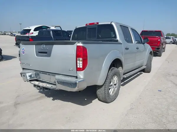 1N6AD0ER1GN786319 — 2016 Nissan Navara (Frontier), фото 4 с аукциона IAAI, Левый бок