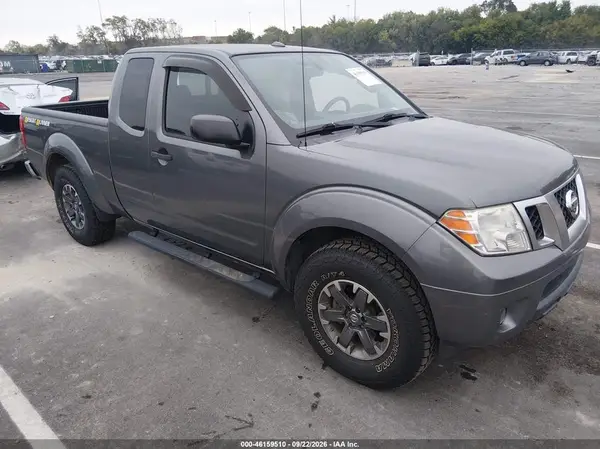 1N6DD0CU1HN713974 — 2017 Nissan Navara (Frontier), Левый бок (Left Side), фото до ремонта