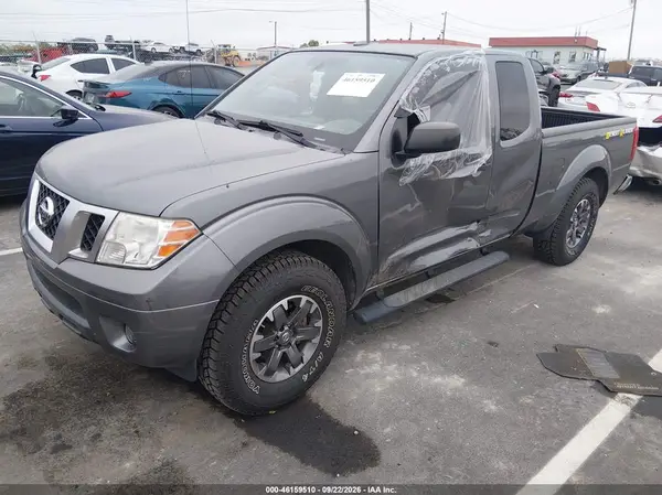 1N6DD0CU1HN713974 — 2017 Nissan Navara (Frontier), фото 2 с аукциона IAAI, Левый бок