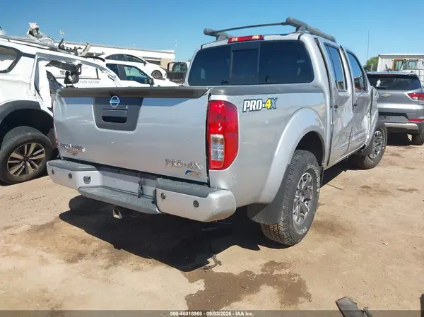 1N6DD0EV0JN752681 — 2018 Nissan Navara (Frontier), фото 4 с аукциона IAAI 14.10.2026, Правый бок