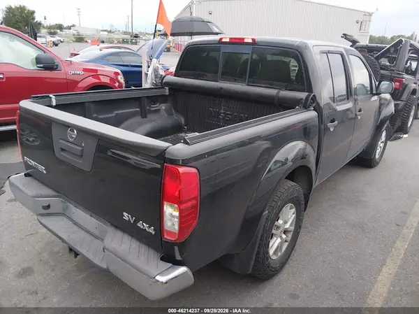 1N6AD0EV7JN738781 — 2018 Nissan Navara (Frontier), фото 4 с аукциона IAAI, Передняя часть