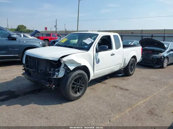 1N6BD0CT3KN753687 — 2019 Nissan Navara (Frontier), фото 2 с аукциона IAAI, Левый бок