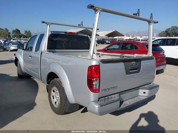 1N6BD0CT0KN718525 — 2019 Nissan Navara (Frontier), фото 3 с аукциона IAAI, Передняя часть