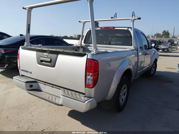 1N6BD0CT0KN718525 — 2019 Nissan Navara (Frontier), фото 4 с аукциона IAAI, Передняя часть