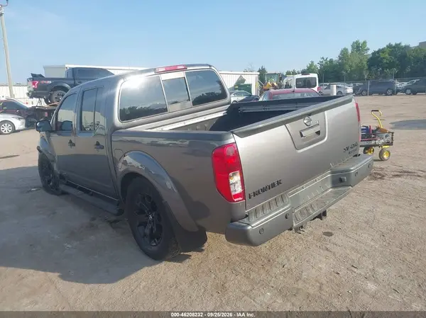 1N6ED0EB4LN704257 — 2020 Nissan Navara (Frontier), фото 3 с аукциона IAAI, Передняя часть слева